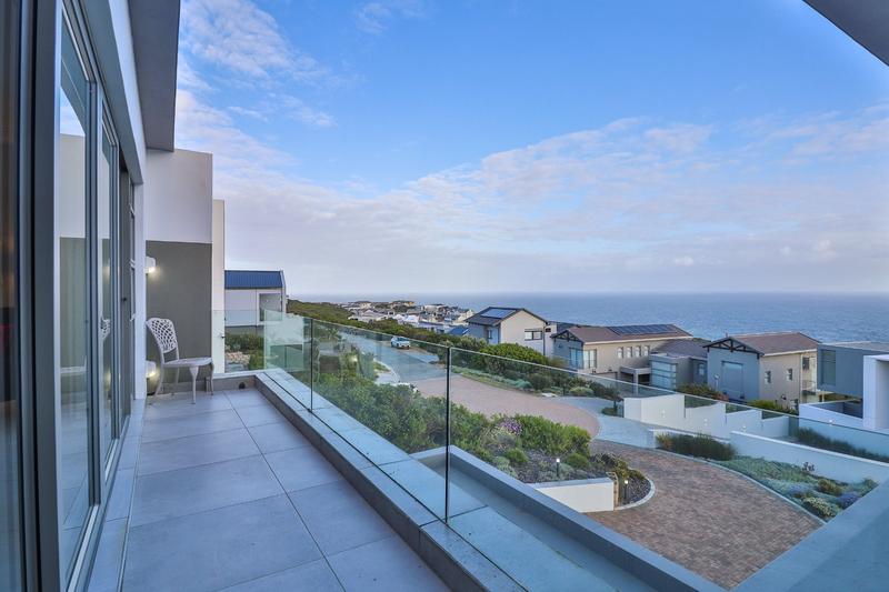 4 Bedroom Property for Sale in Pinnacle Point Golf Estate Western Cape